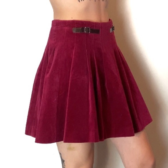 RASPBERRY VELVET SKATER SKIRT - Picture 5 of 8